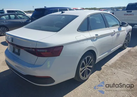 2025 Volkswagen Jetta 1.5T Sport from USA, damaged, VIN 3VWBX7BU6SM041551